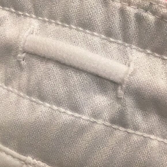 NWT Avia  Active Running Shorts with Bike Liner Neon Large - Picture 9 of 11